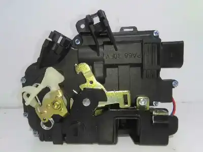 Tweedehands auto-onderdeel Achter Links Deurslot voor AUDI A4 BERLINA (8E) 2.0 OEM IAM-referenties 8E0839015C FICHA NEGRA 7 PINS 