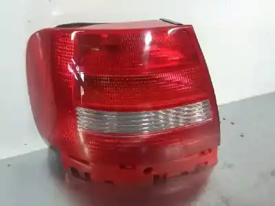 Автозапчасти б/у левый задний фонарь за AUDI A4 BERLINA (B5) 1.9 TDI ссылки OEM IAM 8D0945095G  