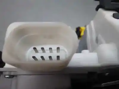 Peça sobressalente para automóvel em segunda mão fechadura da porta traseira esquerda por seat leon (1p1) reference referências oem iam 1p0839015 8 pins ficha blanca 