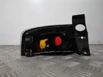 Автозапчастина б/у правий ліхтар для seat ibiza iii (6l1) 1.4 16v посилання на oem iam 084451916r  