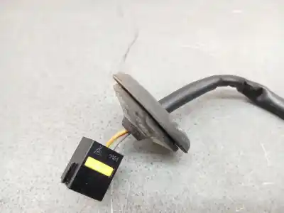 Peça sobressalente para automóvel em segunda mão espelho retrovisor esquerdo por opel corsa d 1.3 16v cdti referências oem iam 468435664  3 cables