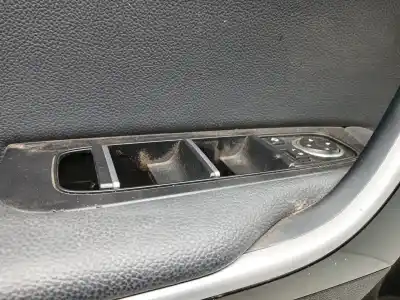 Pezzo di ricambio per auto di seconda mano rivestimento porta anteriore sinistro per kia ceed gt line riferimenti oem iam   