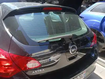 Автозапчасти б/у задняя дверь за opel astra j (p10) 1.4 turbo (68) ссылки oem iam 39047564