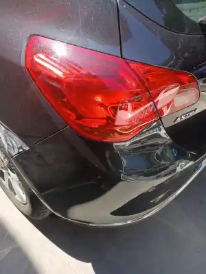 Автозапчасти б/у левый задний фонарь за opel astra j (p10) 1.4 turbo (68) ссылки oem iam 13262011  
