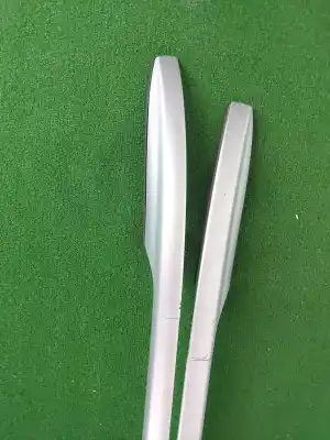 Автозапчасти б/у крышные бары за renault scénic iii (jz0/1_) 1.6 dci (jz00, jz12) ссылки oem iam avd04803400  