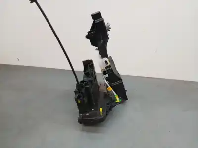 Peça sobressalente para automóvel em segunda mão fechadura da porta dianteira esquerda por kia ceed gt line referências oem iam 81310j7010  