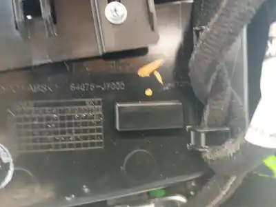Peça sobressalente para automóvel em segunda mão consola central por kia ceed gt line referências oem iam 84675j7000  