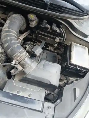 Автозапчасти б/у воздушный фильтр за kia rio iv (yb, sc, fb) 1.4 crdi 90 ссылки oem iam 