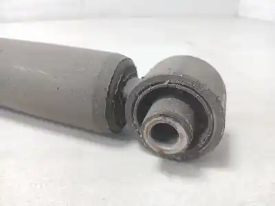 Pezzo di ricambio per auto di seconda mano ammortizzatore posteriore destro per kia ceed gt line riferimenti oem iam 55300j7ac0  