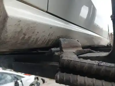 Piesă de schimb auto la mâna a doua plastic lateral bara pentru mercedes clase a (w176) a 200 cdi 4matic (176.002) referințe oem iam   