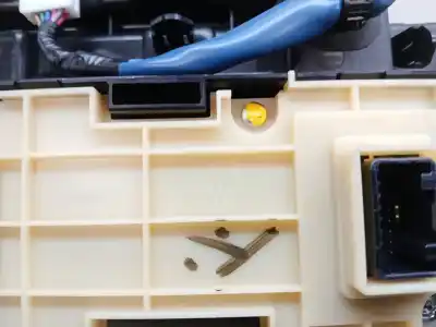 Second-hand car spare part multifunction switch for lexus is iii (_e3_) 300h (ave30_) oem iam references 75f941  76h710lhd módulo electrónico