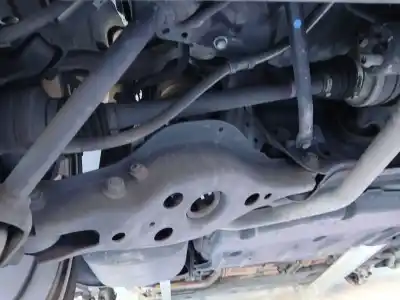 Peça sobressalente para automóvel em segunda mão transmissão traseira direita por lexus is iii (_e3_) 300h (ave30_) referências oem iam 