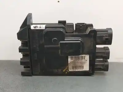 Second-hand car spare part Fuse Box Unit for RENAULT SCENIC III 1.2 TCE OEM IAM references 243800010R  