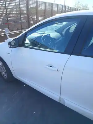 Автозапчастина б/у передні ліві двері для renault megane iii fastback (bz0/1_, b3_) 1.2 tce (bz2b, bz11) посилання на oem iam 