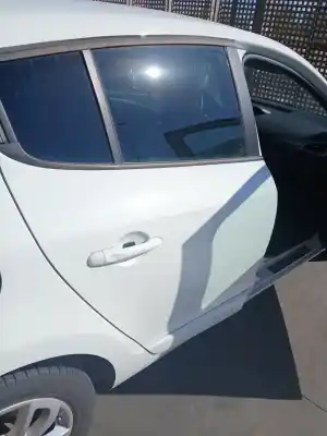 Автозапчастина б/у двері задні праві для renault megane iii fastback (bz0/1_, b3_) 1.2 tce (bz2b, bz11) посилання на oem iam 