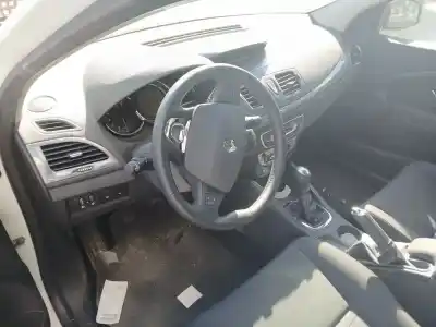 Автозапчастина б/у панель приладів для renault megane iii fastback (bz0/1_, b3_) 1.2 tce (bz2b, bz11) посилання на oem iam 