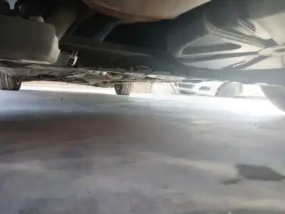 Автозапчастина б/у задня вісь для renault megane iii fastback (bz0/1_, b3_) 1.2 tce (bz2b, bz11) посилання на oem iam 