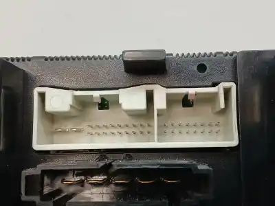 Peça sobressalente para automóvel em segunda mão comando de sofagem (chauffage / ar condicionado)  por seat leon (1p1) 1.6 referências oem iam   