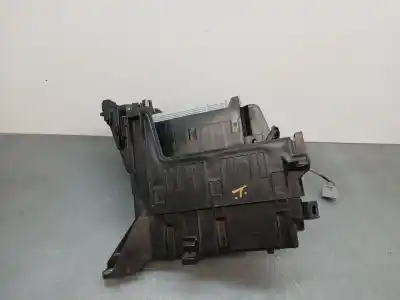 Second-hand car spare part fuse box unit for lexus is iii (_e3_) 300h (ave30_) oem iam references 8264453010a  