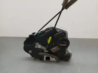 Peça sobressalente para automóvel em segunda mão fechadura da porta dianteira direita por lexus is iii (_e3_) 300h (ave30_) referências oem iam a046693  