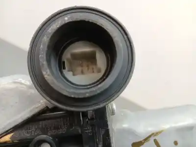 Peça sobressalente para automóvel em segunda mão elevador de vidros dianteiro direito por lexus is iii (_e3_) 300h (ave30_) referências oem iam 8571053090  