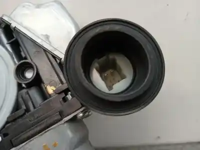 Peça sobressalente para automóvel em segunda mão elevador de vidros traseiro esquerdo por lexus is iii (_e3_) 300h (ave30_) referências oem iam 8571053100  