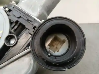 Peça sobressalente para automóvel em segunda mão elevador de vidros dianteira esquerda por lexus is iii (_e3_) 300h (ave30_) referências oem iam 8572053090  