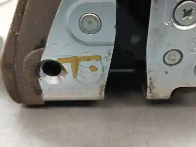 Peça sobressalente para automóvel em segunda mão fechadura da porta traseira direita por lexus is iii (_e3_) 300h (ave30_) referências oem iam a046693  