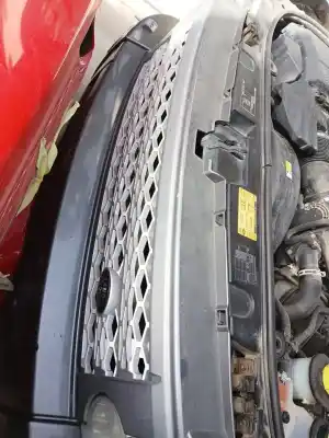 Автозапчастина б/у передня решіта для land rover discovery 4.4 v8 cat посилання на oem iam g0809b1  