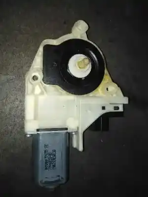 Peça sobressalente para automóvel em segunda mão Motor Elevador Vidro Dianteiro Esquerdo por PORSCHE PANAMERA Diesel Referências OEM IAM 924205100 924205100 6 PIN