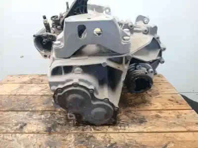 Автозапчастина б/у коробка передач для volkswagen t-roc (a11, d11) 2.0 tdi scr посилання на oem iam vcq  