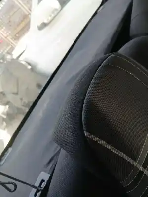 Piesă de schimb auto la mâna a doua suport pahar spate pentru peugeot 108 1.2 referințe oem iam 