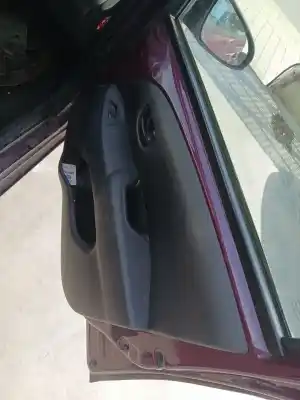 Piesă de schimb auto la mâna a doua fața de la ușa din dreapta partea din fațã de plastic pentru peugeot 108 1.2 referințe oem iam 