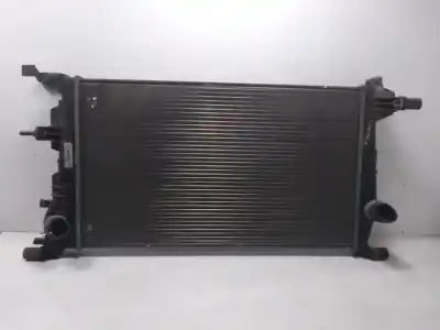 Tweedehands auto-onderdeel Waterradiator voor RENAULT MEGANE III BERLINA 5 P Expression OEM IAM-referenties 214105150R M153387 RM2062