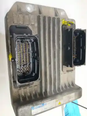 Pezzo di ricambio per auto di seconda mano CENTRALINA MOTORE per OPEL MERIVA A MONOSPACE (X03)  Riferimenti OEM IAM 8980003220  