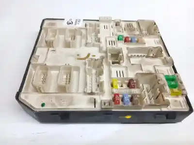 Second-hand car spare part FUSE BOX UNIT for RENAULT SCÉNIC III (JZ0/1_)  OEM IAM references 284B62069R  