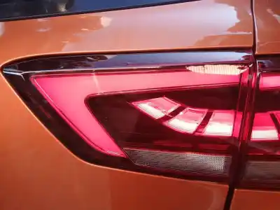Автозапчасти б/у внутренний правый задний фонарь за mg rover mg zs suv 1.5 vti ссылки oem iam 11275383  