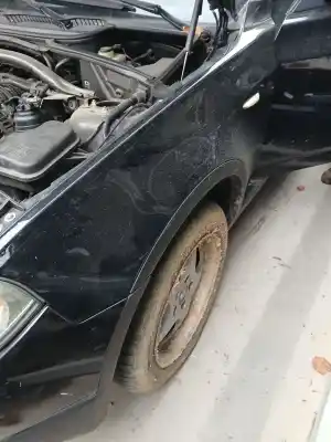 Second-hand car spare part left front fin for bmw x3 (e83) 2.0 sd oem iam references 41353405921