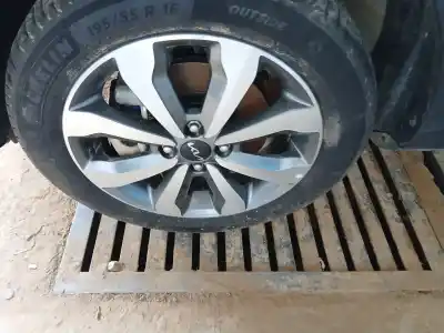 Автозапчастина б/у комплект коліс для kia stonic (yb) 1.2 cvvt посилання на oem iam 16 pulgadas  