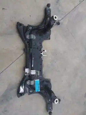 Recambio de automóvil de segunda mano de PUENTE DELANTERO para FORD FOCUS IV (HN)  referencias OEM IAM 2696763  