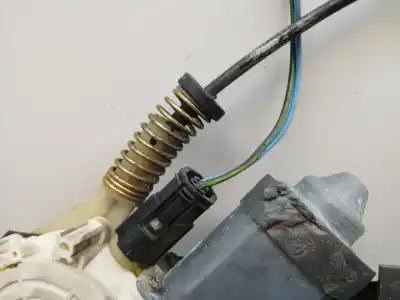 Second-hand car spare part rear left window regulator for bmw 5 (e39) 520 i oem iam references 67628360512  2 cables