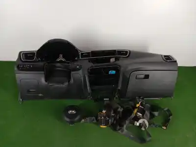 Автозапчастина б/у КОМПЛЕКТ ПОДУШКИ БЕЗПЕКИ для KIA CEED (CD)  Посилання на OEM IAM 84710J7000WK  