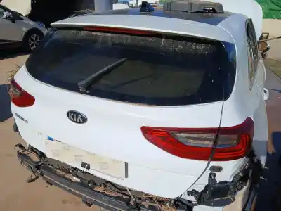 Автозапчасти б/у задняя дверь за kia ceed (cd) 1.6 crdi 136 ссылки oem iam 73700j7000