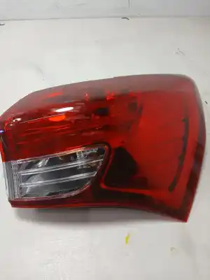 Pezzo di ricambio per auto di seconda mano Luci Posteriori Destra per HYUNDAI IX20 SLE Blue Riferimenti OEM IAM 924021K0  