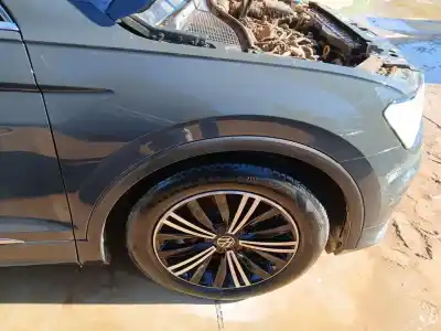 Pezzo di ricambio per auto di seconda mano parafango anteriore destro per vw tiguan (ad1, ax1) 2.0 tdi 4motion riferimenti oem iam 5na821106e  