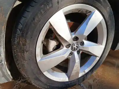 Автозапчасти б/у комплект колес за volkswagen t-cross (c11) 1.0 tsi ссылки oem iam 17 pulgadas