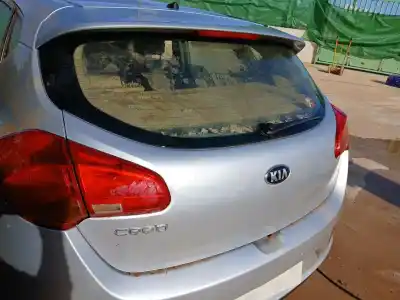 Second-hand car spare part tailgate for kia cee'd (jd) 1.4 mpi oem iam references 73700a2000  
