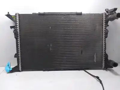 Pezzo di ricambio per auto di seconda mano RADIATORE D ACQUA per AUDI A4 BERLINA (B8)  Riferimenti OEM IAM 8K0121251R  