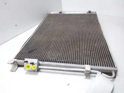 Автозапчасти б/у конденсатор / радиатор кондиционера воздуха за kia stonic (yb) 1.2 cvvt ссылки oem iam   
