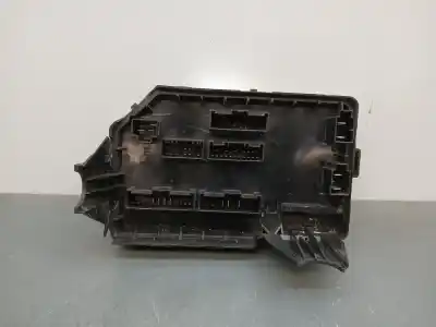 Peça sobressalente para automóvel em segunda mão caixa de fusíveis e relés por mg zs luxury * referências oem iam 10837494  